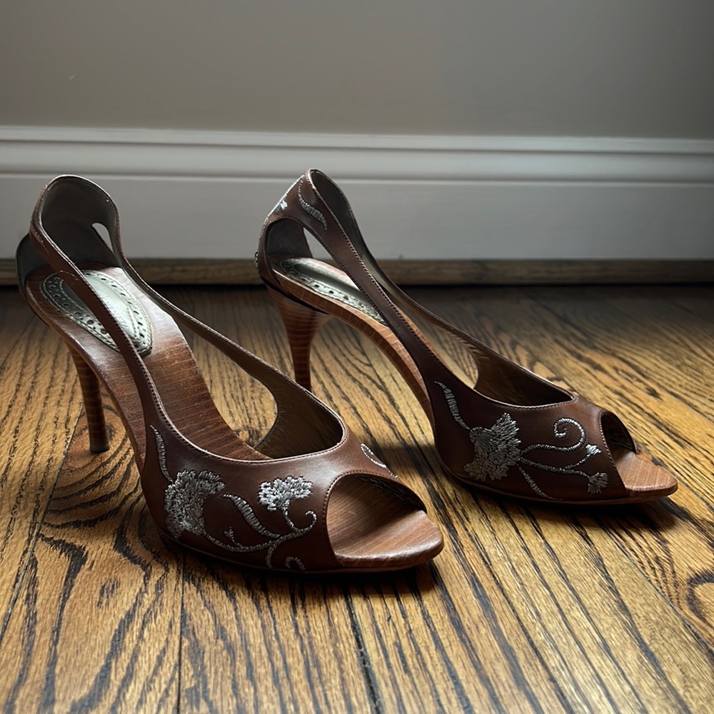Bottega Veneta Peep Toe Pump
